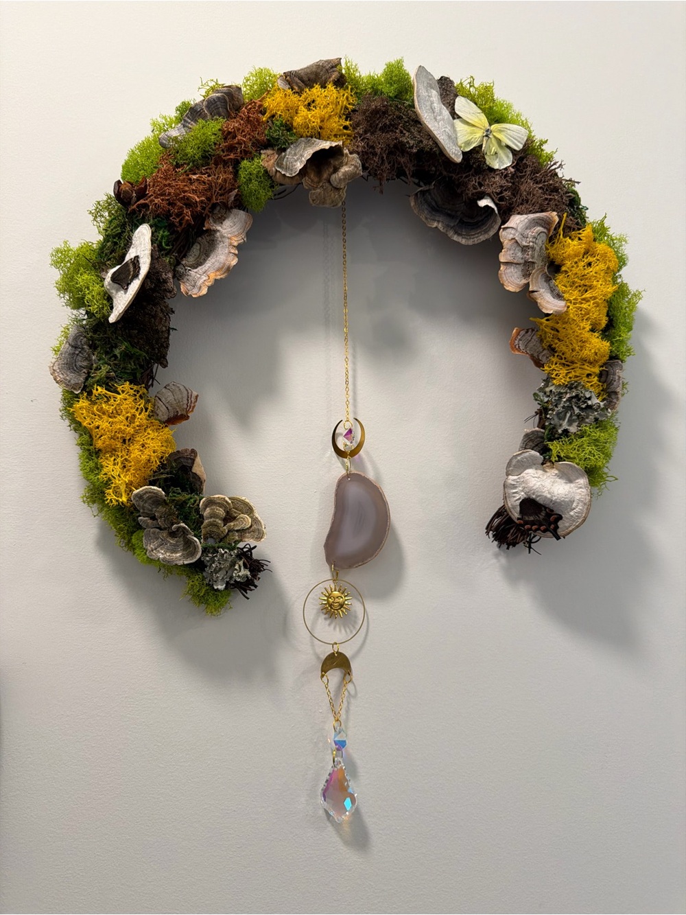 Natural Moss & Mushroom Wreath Wall Hanging with Gold Sun Suncatcher